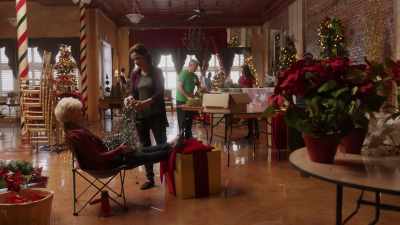 -[scoffs]
-You know, - Christmas in Louisiana