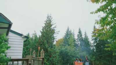 Scootch over mom. - Disappearance in Yellowstone