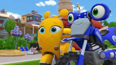 Scootio, Loop, can you look out
for Mrs. Bikely? - Ricky Zoom