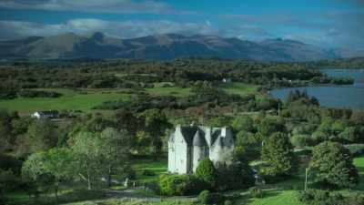 Scotland is the ghost hunters
holy grail, - Spooked Scotland