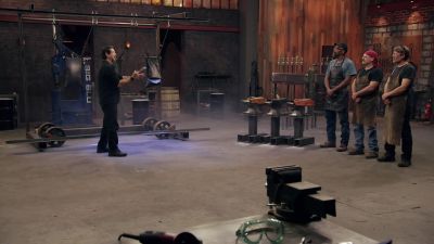 Scott, your blade, here,
has good balance to it. - Forged in Fire
