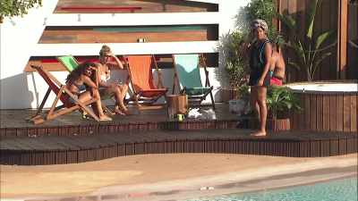 SCOTT: So, basically,
she just said to me, - Love Island