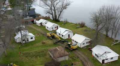Scott: When we first
got to this resort, - Renovation Resort