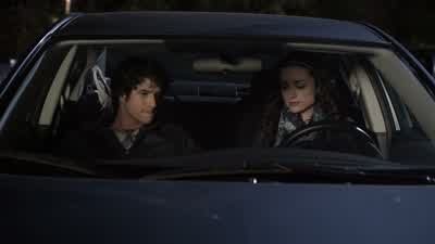Scott, you need to call me right now. - Teen Wolf
