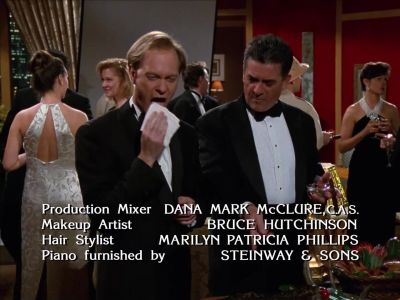 Scrambled eggs all over my face - Frasier