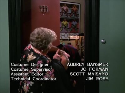 Scrambled eggs all over my face What is a boy to do - Frasier