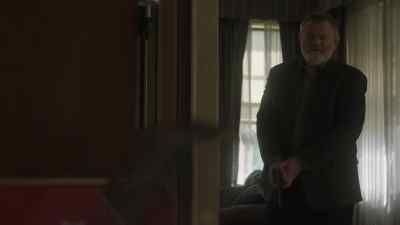 [SCRATCHING CONTINUES] - Mr. Mercedes