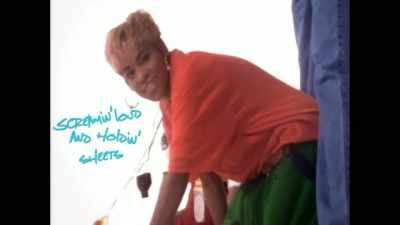 ♪ screamin' loud
and holdin' sheets ♪ - TLC Forever