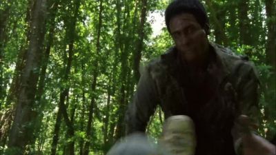( screaming ) Help me! - The Walking Dead