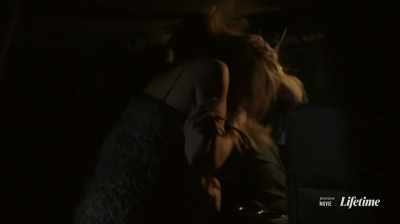 [screaming]
maggie! Maggie, run! - My Best Friend's Secret Life