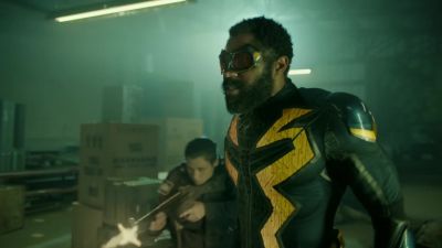[screaming] - Black Lightning