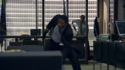 (screaming) - FlashForward