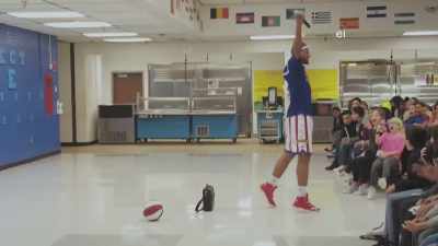 [SCREAMING] - Harlem Globetrotters: Play It Forward
