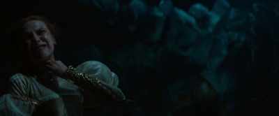 [screams, grunts] - Damsel