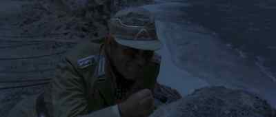 (SCREAMS)
Hurry up, Mac, hurry up. - Raid on Rommel