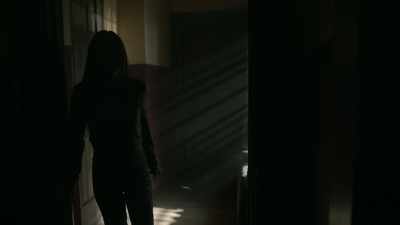 - (SCREAMS)
- Karen? Karen? - No Escape Room