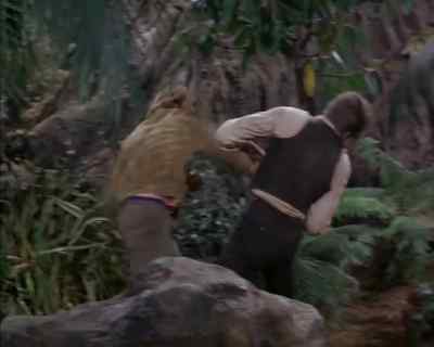 [ Screams ] - Land of the Giants