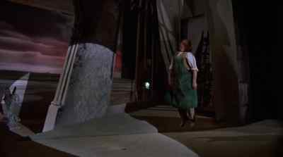 [screams] - The Phantom of the Opera