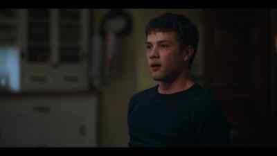 - Screw this.
- What are you... - Locke & Key