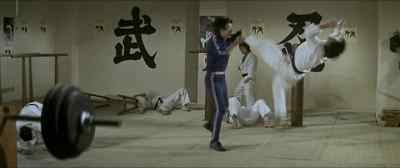 (scuffling)
(grunting and groaning) - The Man from Hong Kong