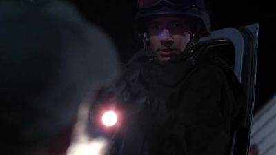 - (Scully) Mulder!
- I handed you this bust! - The X-Files