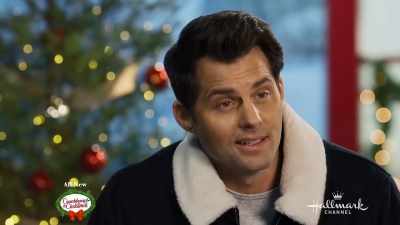 Scuze, nu vreau ca actorul principal
să-şi rupă o mână. - A Dickens of a Holiday!