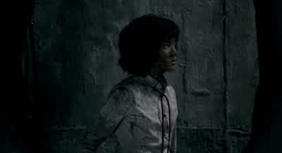 Se-joo......just stay right here. - The Host