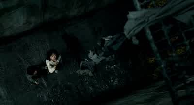 Se-joo, you've ridden piggyback before? - The Host