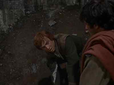 - Sean.
- After you. Go on. Quickly. - The Fighting Prince of Donegal