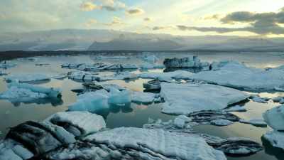 Sean: If you lose
your focal point, - When Nature Calls with Helen Mirren