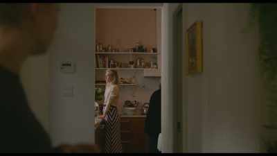 -[Sean] You need help?
-[Chris] Stripes were like, um… - Pieces of a Woman