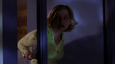 Sean? What's going on? I agreed to a cappuccino. If you think I'm skinny-dipping with you, try again - Smallville