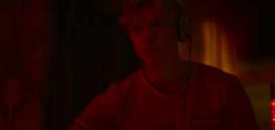 Searchin' for the right beat,
recordin' it. - White Lines