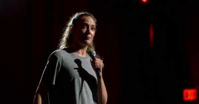 Seatbelt. Put your
seatbelt on, hmm. - Jacqueline Novak: Get on Your Knees
