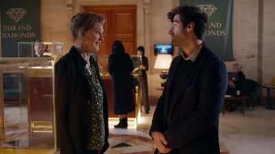 Sebastian, no man
ever won over a woman - A Paris Proposal