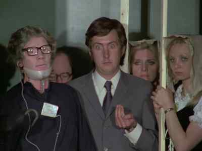 Second floor. - Monty Python's Flying Circus