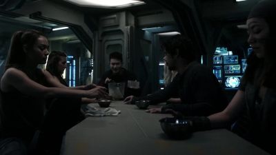 -SECONDS? -YEAH, RIGHT. - The 100