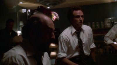 - Secret Service! Don't move!
- Show us your hands. - The West Wing