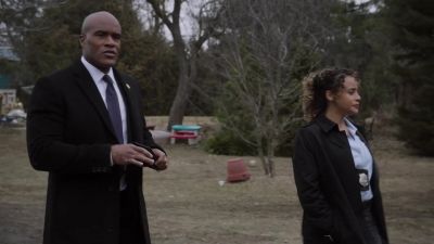 - Secret Service.
- [Mickey] Oh, yeah. - Designated Survivor