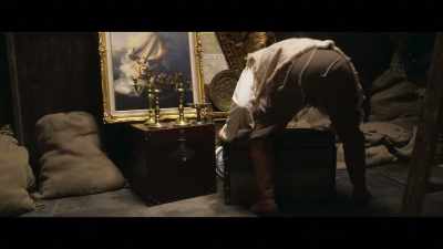 Secure the treasure in the hold, - Time Pirates