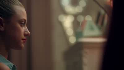Seduce Scarlet doesn't suit you, dear. - Riverdale