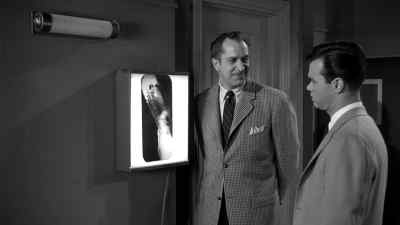 See anything unusual? - The Tingler
