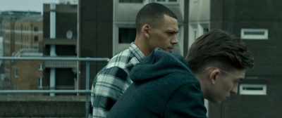 - See you around, Tom.
- See you around. - iBoy