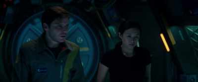 See you at X-Deck in ten minutes.
十分钟后X层见 - The Cloverfield Paradox