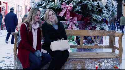 See? Christina just wants
a real Christmas, - Christmas at the Palace