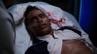 - See?
Easy-peasy. - Chicago Med