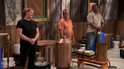See, everybody
in his flag has something - Moonshiners: Master Distiller