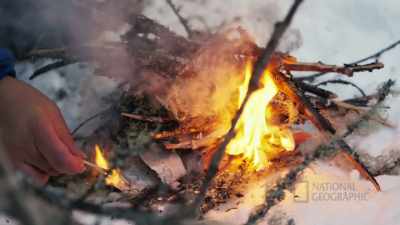 See, my hands are already
getting a little cold, - Life Below Zero: First Alaskans