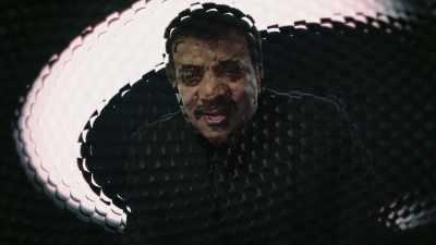 See how it's
triangulating on me, - Cosmos: Possible Worlds