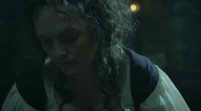 See how life fights death. - Versailles